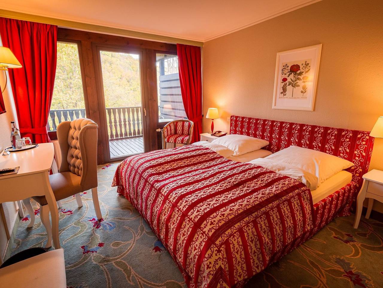 Hotel-Restaurant Burg Hornberg - Einzelzimmer Burgzimmer in Neckarzimmern, Neckar-Odenwald-Kreis