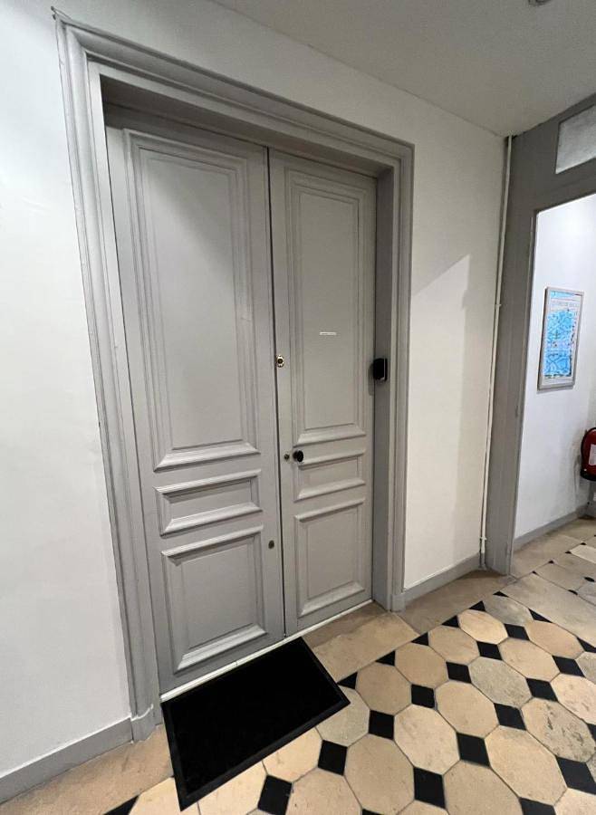Appartement entier, Le Gatsby - Cosy Flat - Jacuzzi - Senlis in Senlis, Oise