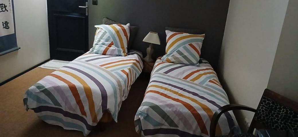 Location de vacances pour 2 personnes, avec jardin et terrasse, animaux acceptés à Neuvy-sur-Barangeon - 2