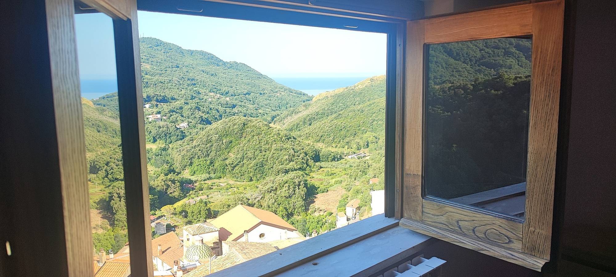 Apartamento entero, Lumiravista - Panorama: Casa acogedora con vistas en Sangineto in Sangineto, Provincia de Cosenza