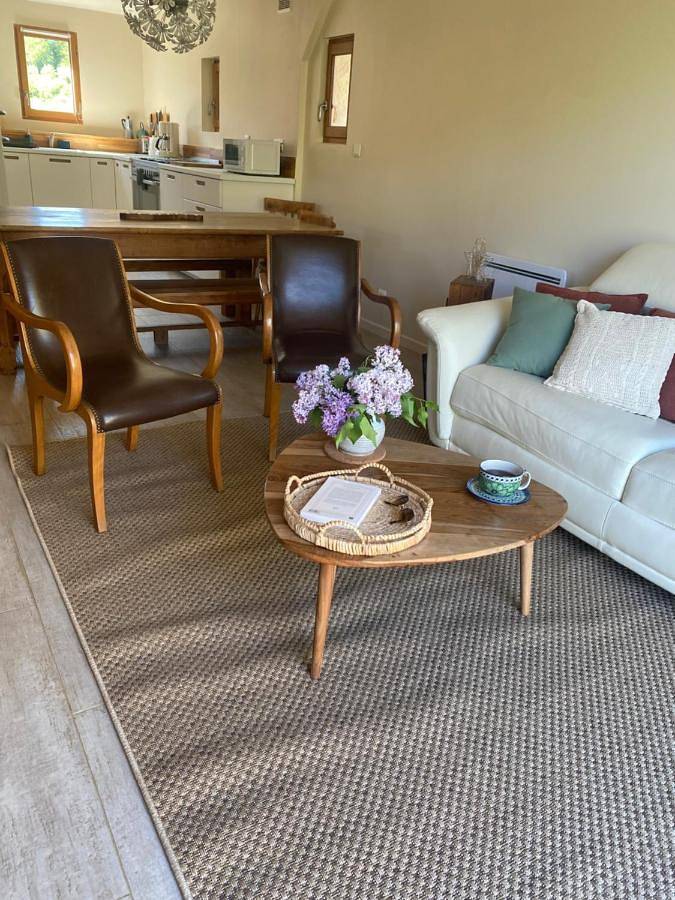 Maison de vacances pour 4 personnes, avec vue et jardin ainsi que piscine et bassin pour enfant, animaux acceptés