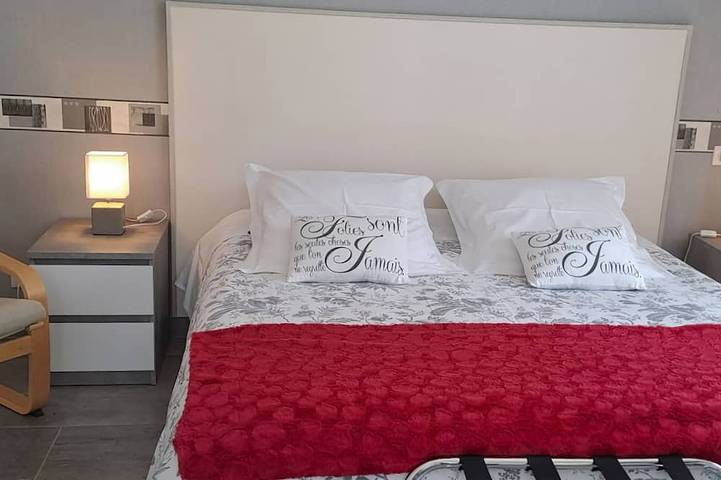 Gîte pour 2 personnes, avec jardin et terrasse à Mont-près-Chambord - 2