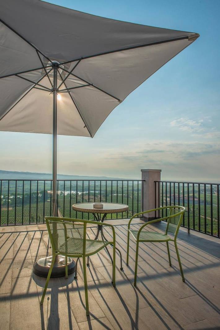 Apartamento para 3 personas, con Balcón además de Terraza y Vistas en Laguardia