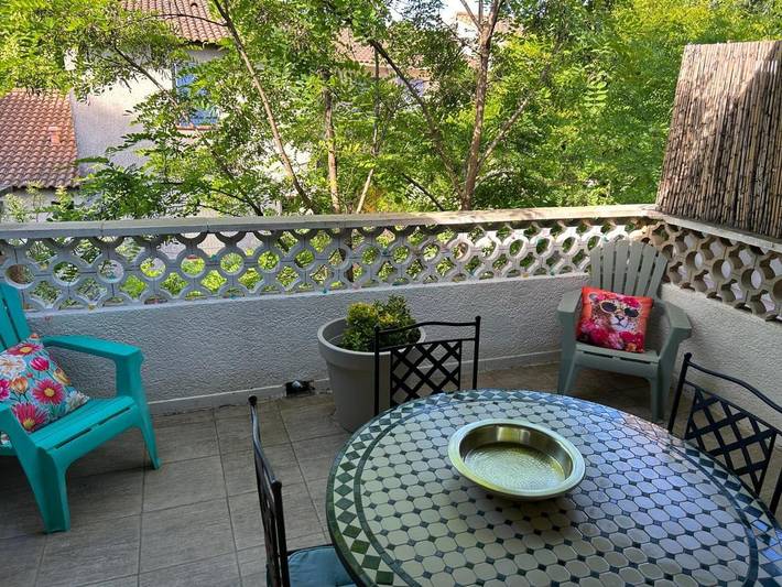 Gîte pour 3 personnes, avec jardin et vue ainsi que piscine et terrasse, animaux acceptés à Quissac - 3