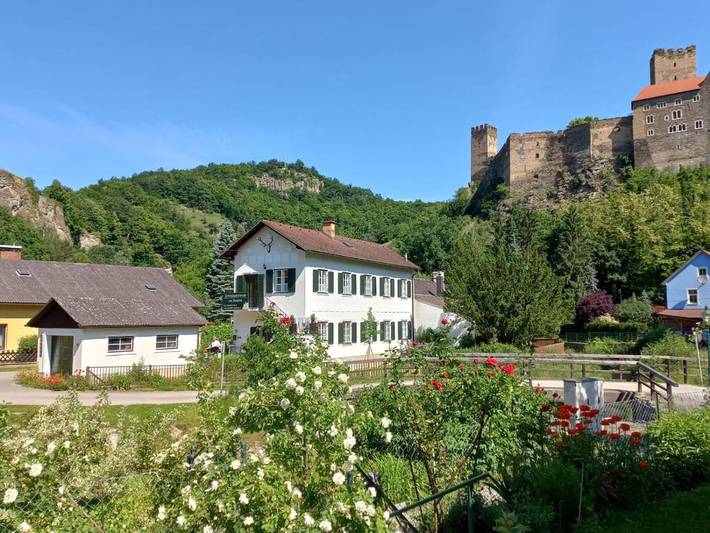 Ferienwohnung für 4 Personen, mit Ausblick und Garten