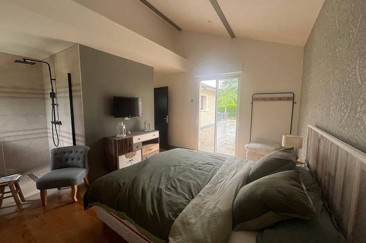 Location de vacances pour 2 personnes, avec jacuzzi et jardin à Clermont (Oise) - 2