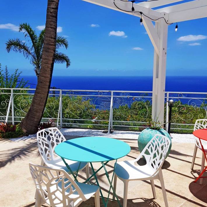 Gîte pour 4 personnes, avec piscine et jardin à Petite-Île - 2