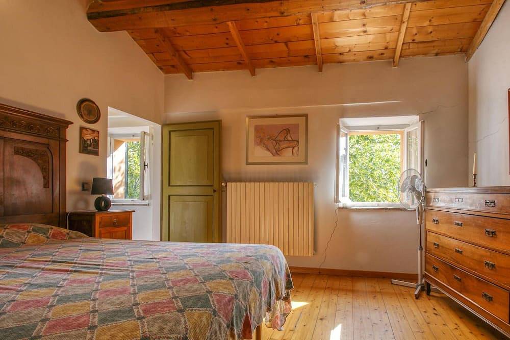 Lovely home in Trebbiantico di Pesaro in Pesaro, Valle del Metauro