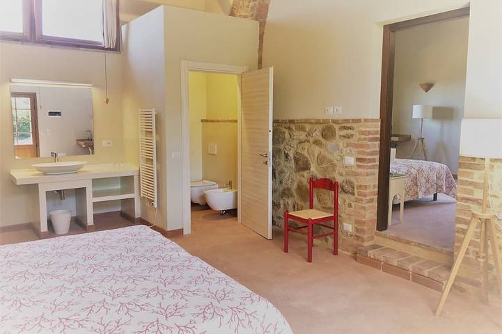 Landhaus 30mn vom Meer entfernt - Ideal für Familien und Freunde (4 bis 10 men.) in Castelnuovo di Val di Cecina, Riserva Naturale di Monterufoli