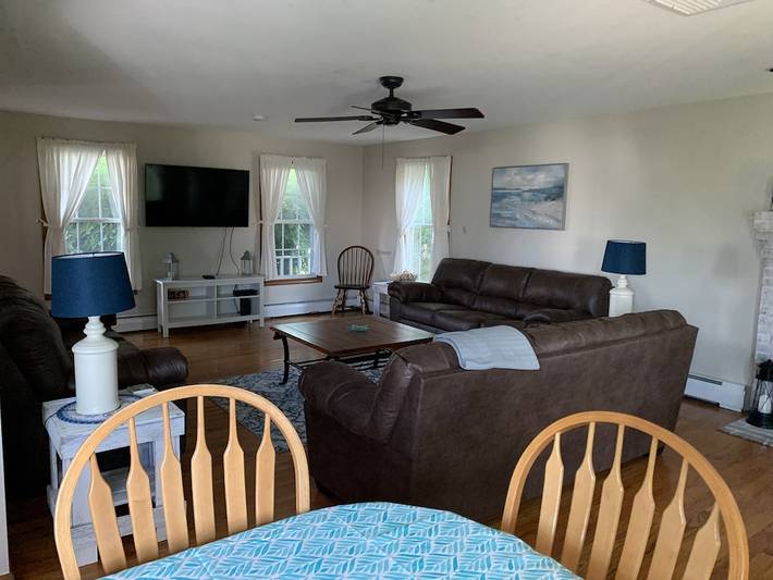 Vacation rental for 10 people, with terrace and yard in Narragansett