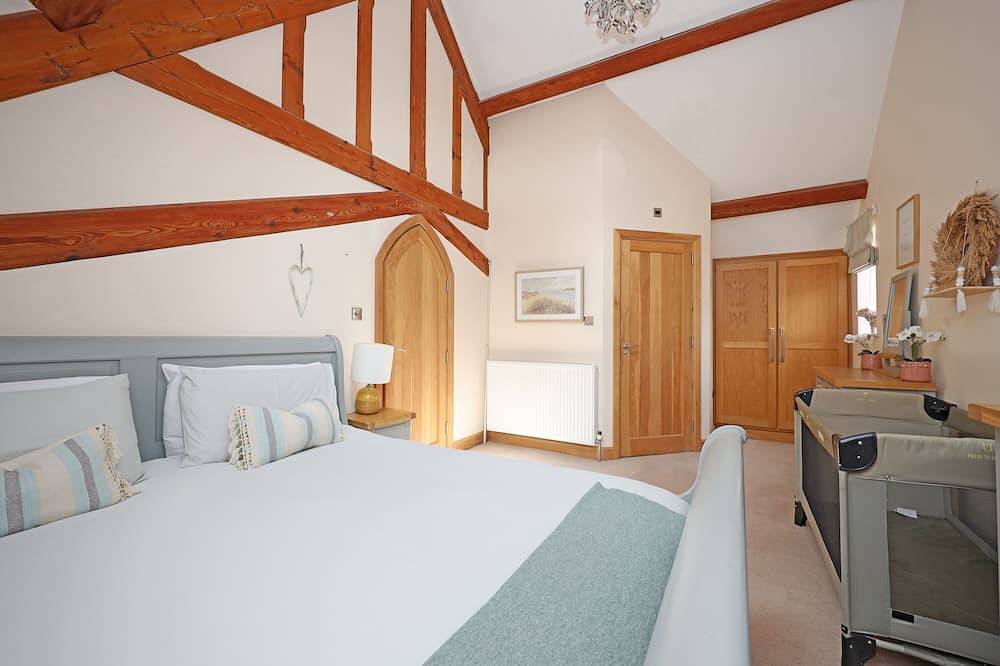 The Chapel a Character Property with Swim Spa and Sauna. in Stafford, Staffordshire