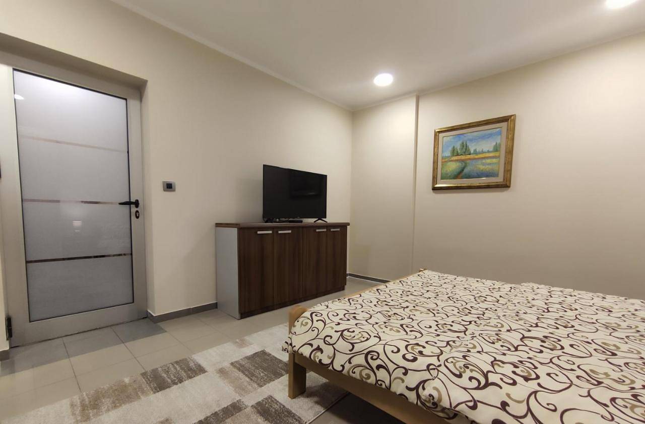 Ganze Wohnung, One-Bedroom Apartment in Belgrad, Serbien