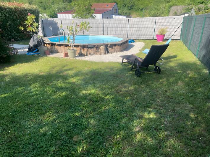 Location de vacances pour 6 personnes, avec jardin dans Belley - 2