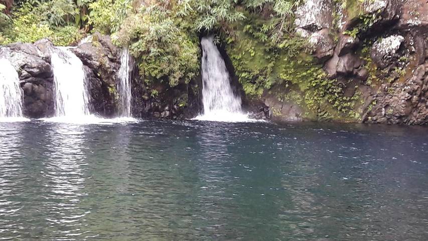 Gîte pour 2 personnes, avec jardin et vue à Saint Gilles les Hauts - 3