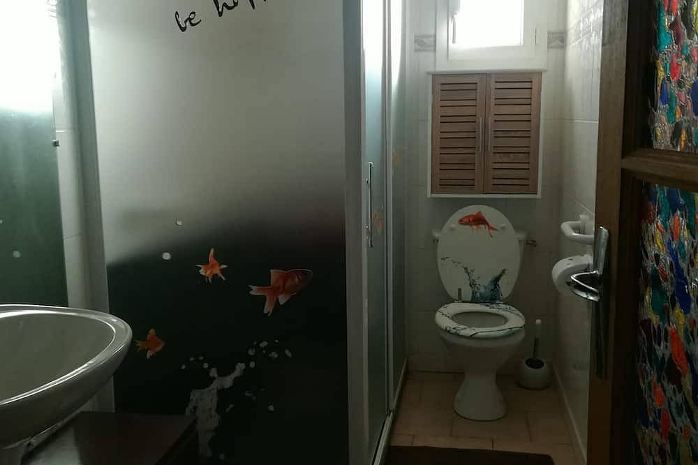 Appartement entier, Appartement Climatisé T3  60 m3 avec Piscine et Parking près de Carcassonne. in Pennautier, Région de Carcassonne