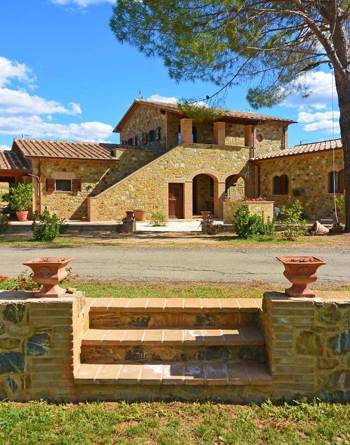 Agriturismo per 2 persone, con sauna e giardino nonché panorama in Campagnatico