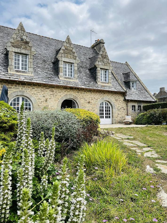 Location de vacances pour 5 personnes, avec jardin ainsi que sauna et terrasse, animaux acceptés dans Portsall