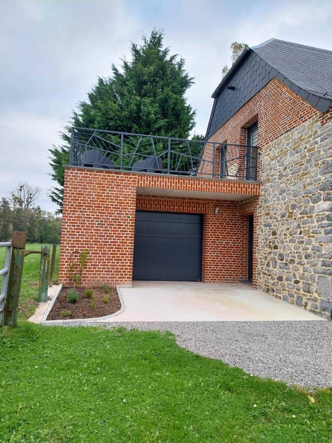Location de vacances pour 5 personnes, avec terrasse et vue, animaux acceptés à Sémeries - 4