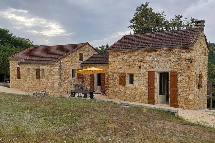 Ferienhaus für 10 Personen, mit Balkon und Pool - 1