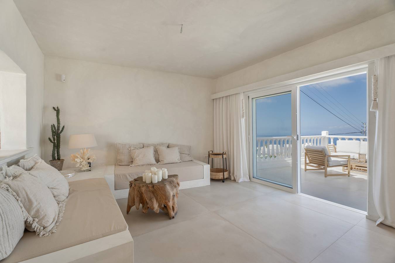 Vacation Home 'Xuixo In Tenerife South' with Sea View, Wi-Fi and Air Conditioning in Tejina de Isora, Guía de Isora