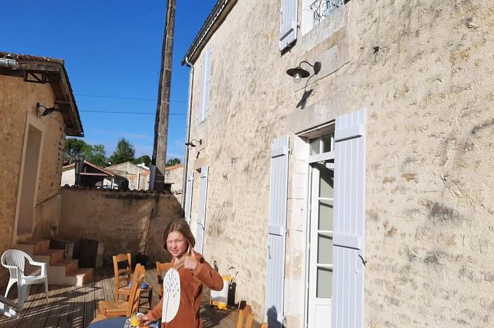 Gîte pour 4 personnes à Curzon (homonymie)