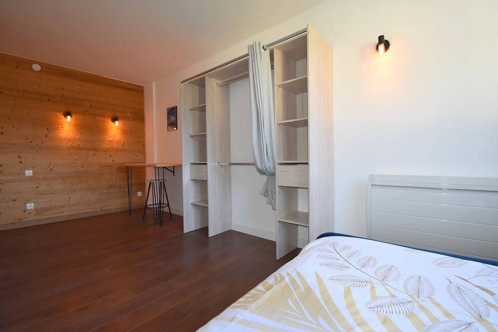 Appartement entier, Appartement le Black Bulle au Bourget du Lac in Le Bourget-du-Lac, Région de Chambéry