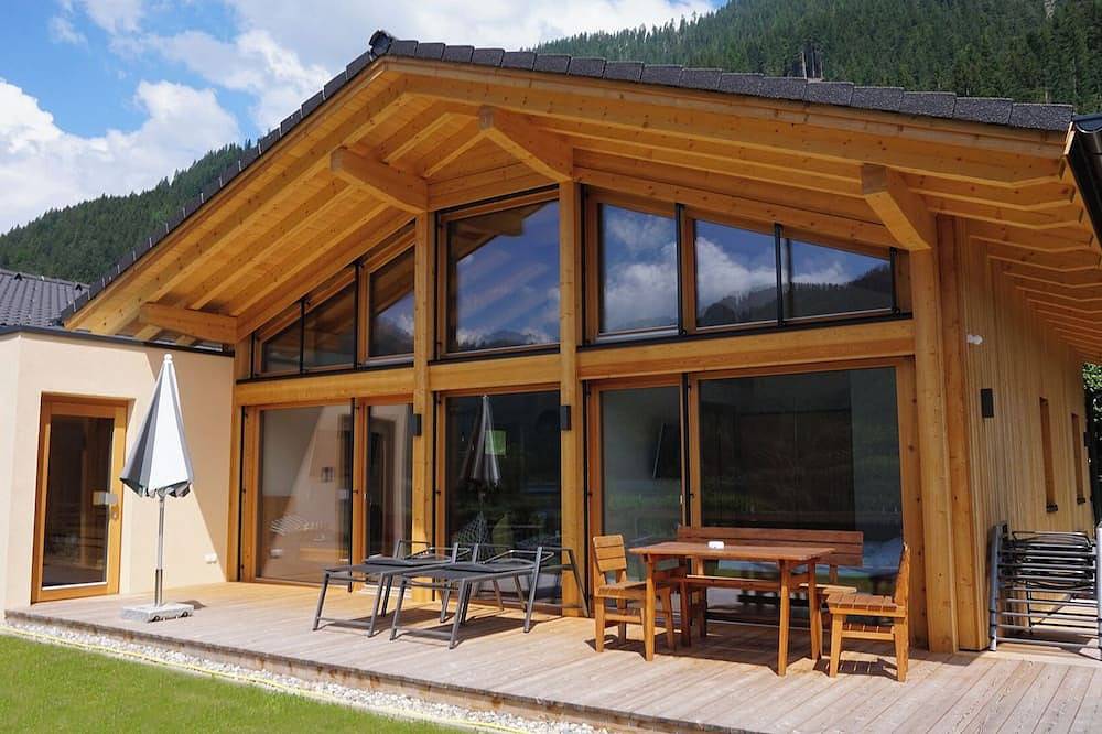 Chalet Seeliebe | Weissensee | Kärnten in Weissensee, Oberkärnten
