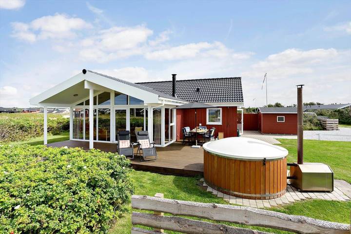 Ferienhaus für 6 Personen, mit Terrasse und Sauna in Nr. Lyngby