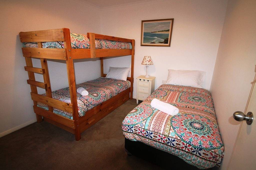 Hooper-View - 5 Fennell St in Robe, South Australia