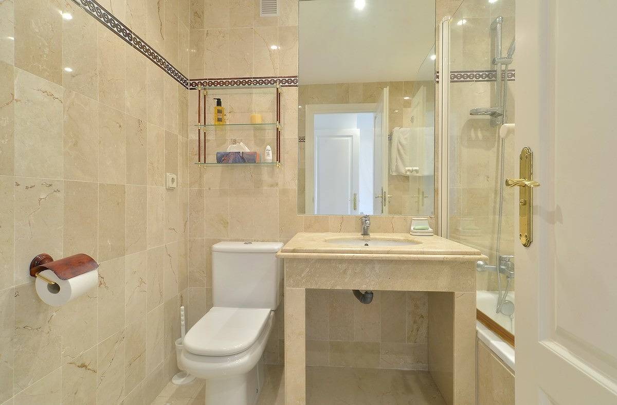 Entire apartment, Holiday apartment for 6 people with terrace in Saladillo Benamara, Estepona