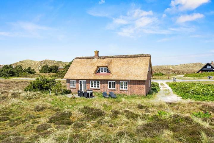 Ferienhaus mit Meerblick für 6 Personen, mit Balkon/Terrasse und Whirlpool sowie Sauna auf Fanø