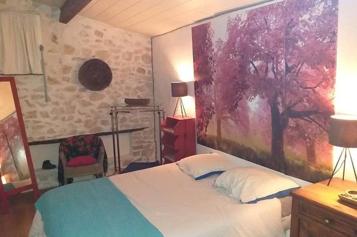 Location de vacances pour 8 personnes, avec jardin, animaux acceptés à Sauzet - 2