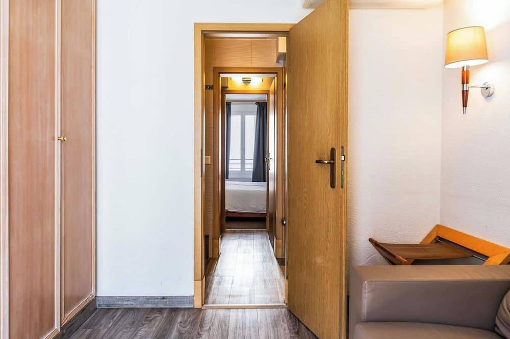 Apartamento inteiro, Apartment Cosy -1Br-4P- Genève in Pâquis, Genebra