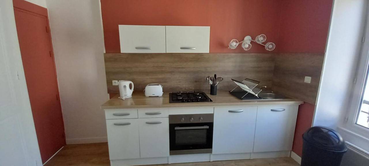 Appartement entier, F2 plages du débarquement rénové in Saint-Benoît-de-l'Aure, Région de Bayeux
