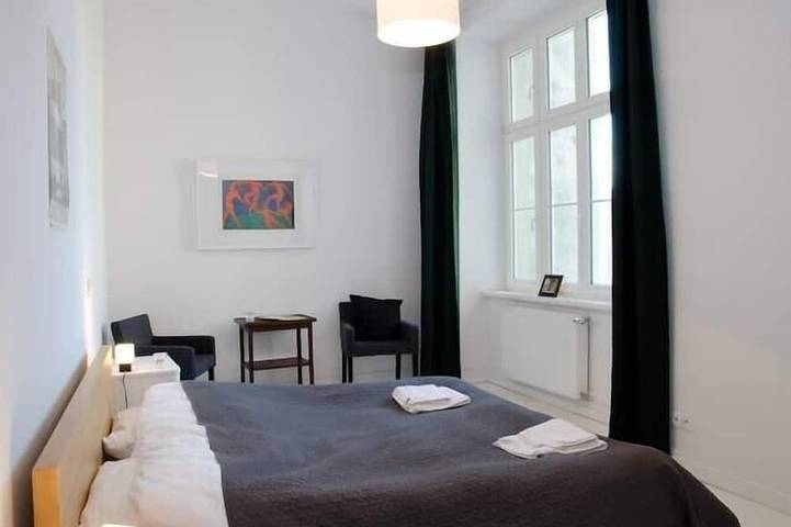 Entire apartment, Wroclaw Charming Apartment 110m², 3 rooms, 2 bathrooms incl. Wc, sleeps 6 in Wrocław, Lower Silesia