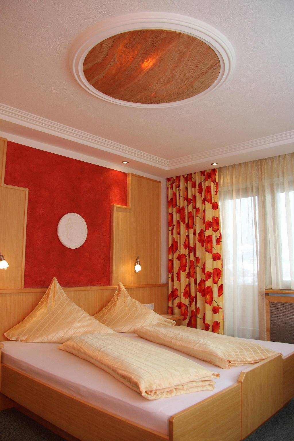 Ferienzimmer "Hochzillertal" in Tuxer Alpen, Ried im Zillertal