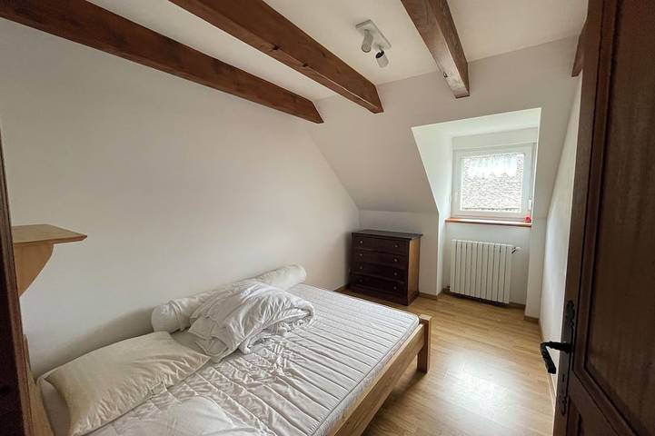 Location de vacances pour 8 personnes, avec jardin et balcon, animaux acceptés à Lacroix-Barrez - 4