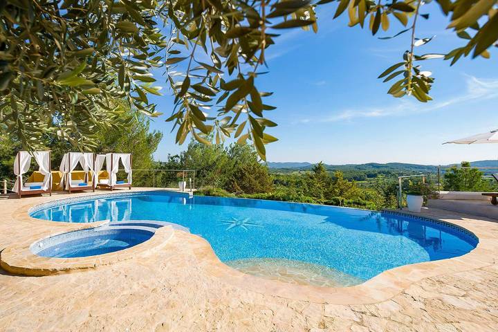 Location de vacances pour 12 personnes, avec jardin et terrasse à Sant Antoni de Portmany - 4