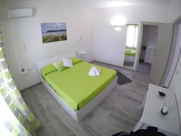 Chambre d’hôte pour 3 personnes, avec vue et terrasse, animaux acceptés à Marsala