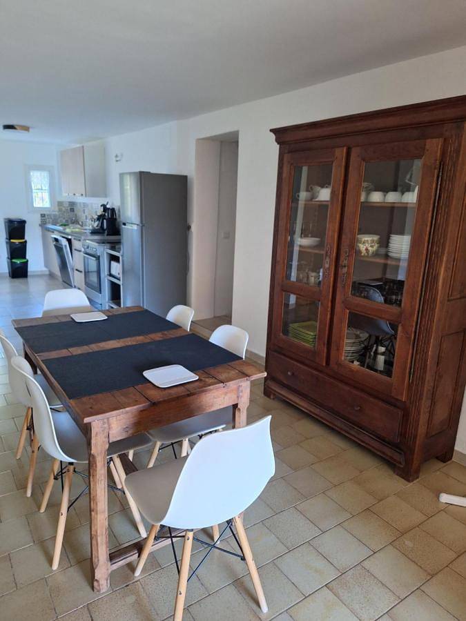 Location de vacances pour 6 personnes, avec jardin et vue à Rustrel - 3