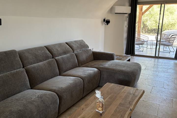 Location de vacances pour 4 personnes, avec terrasse et jardin à Palasca - 2