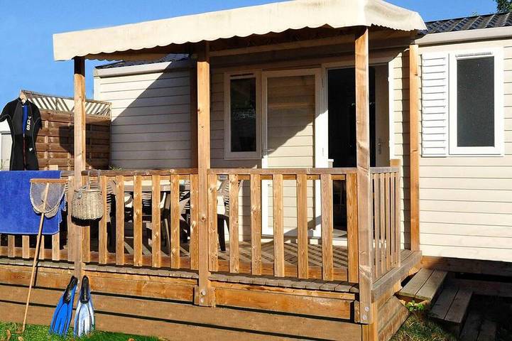 Camping pour 4 personnes à Saint-Lunaire