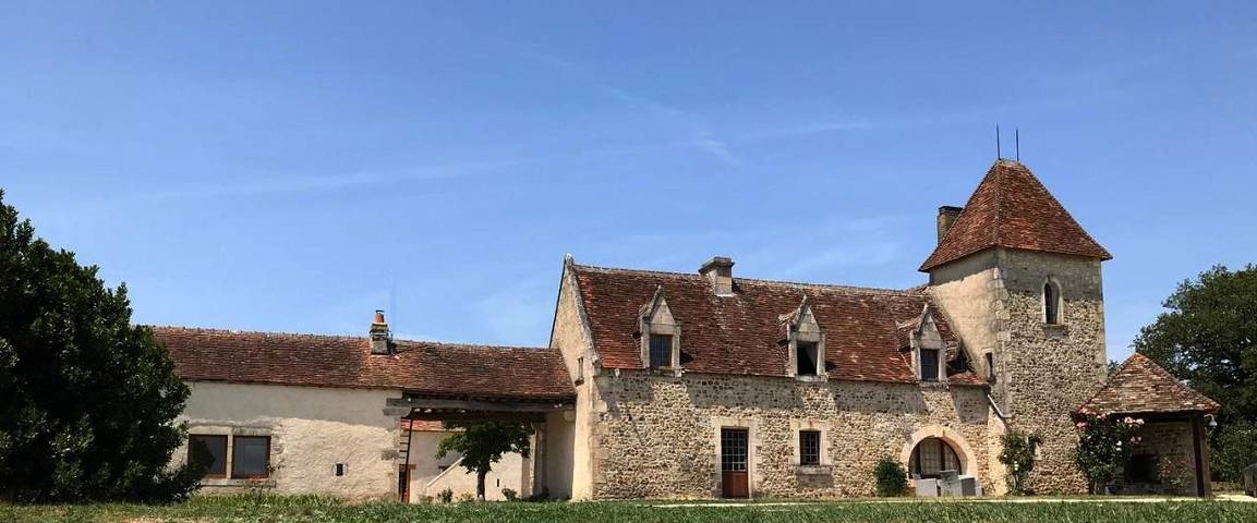 Hôtel pour 2 personnes, avec jardin et vue à Tournon-Saint-Martin