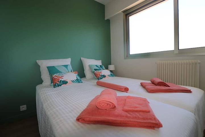 Apartamento entero, Lovely apartment with seaview from balcony in Saint-Laurent-du-Var, Costa mediterránea (Francia)