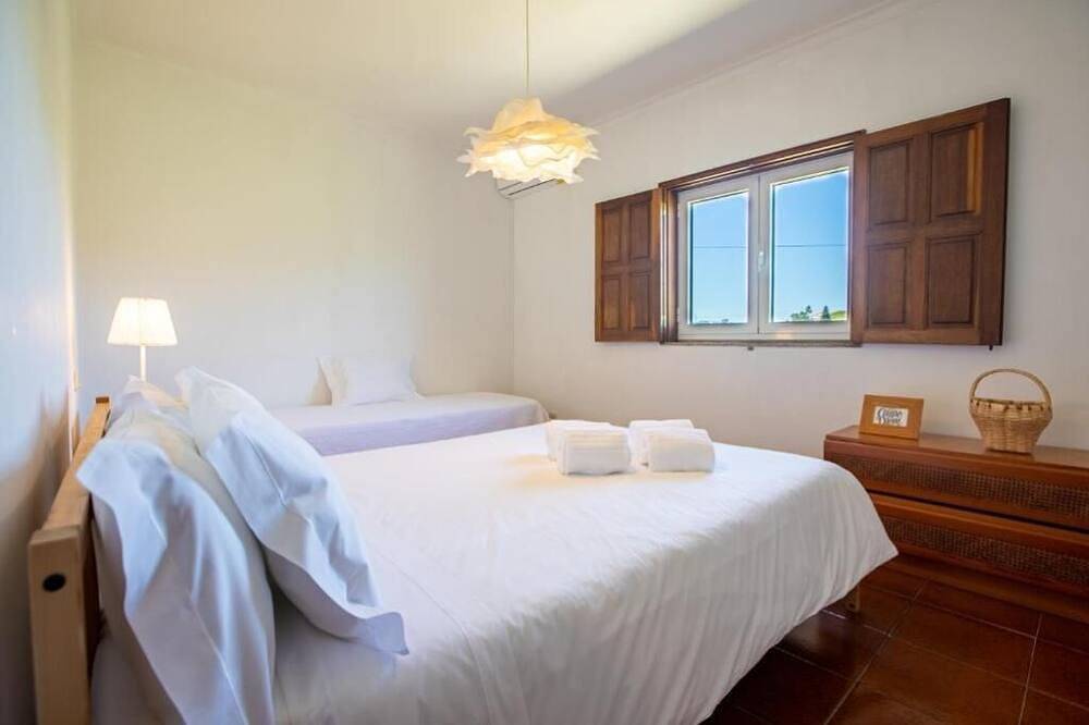 Quinta de Carvalhal - Casa da Vinha in Guimarães, Distrito de Braga