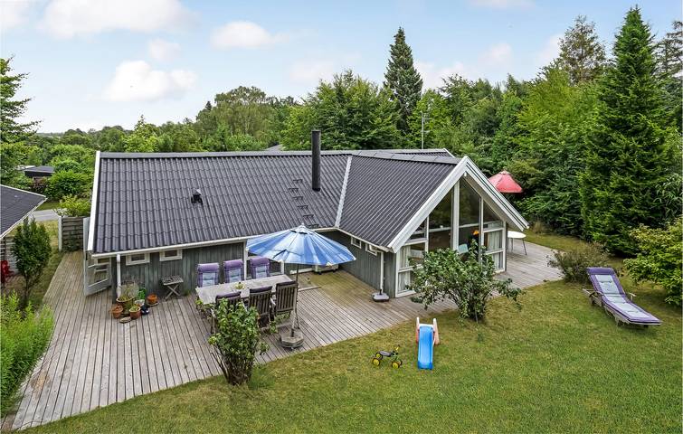 Ferieudlejning for 5 personer, med sauna i Tisvilde