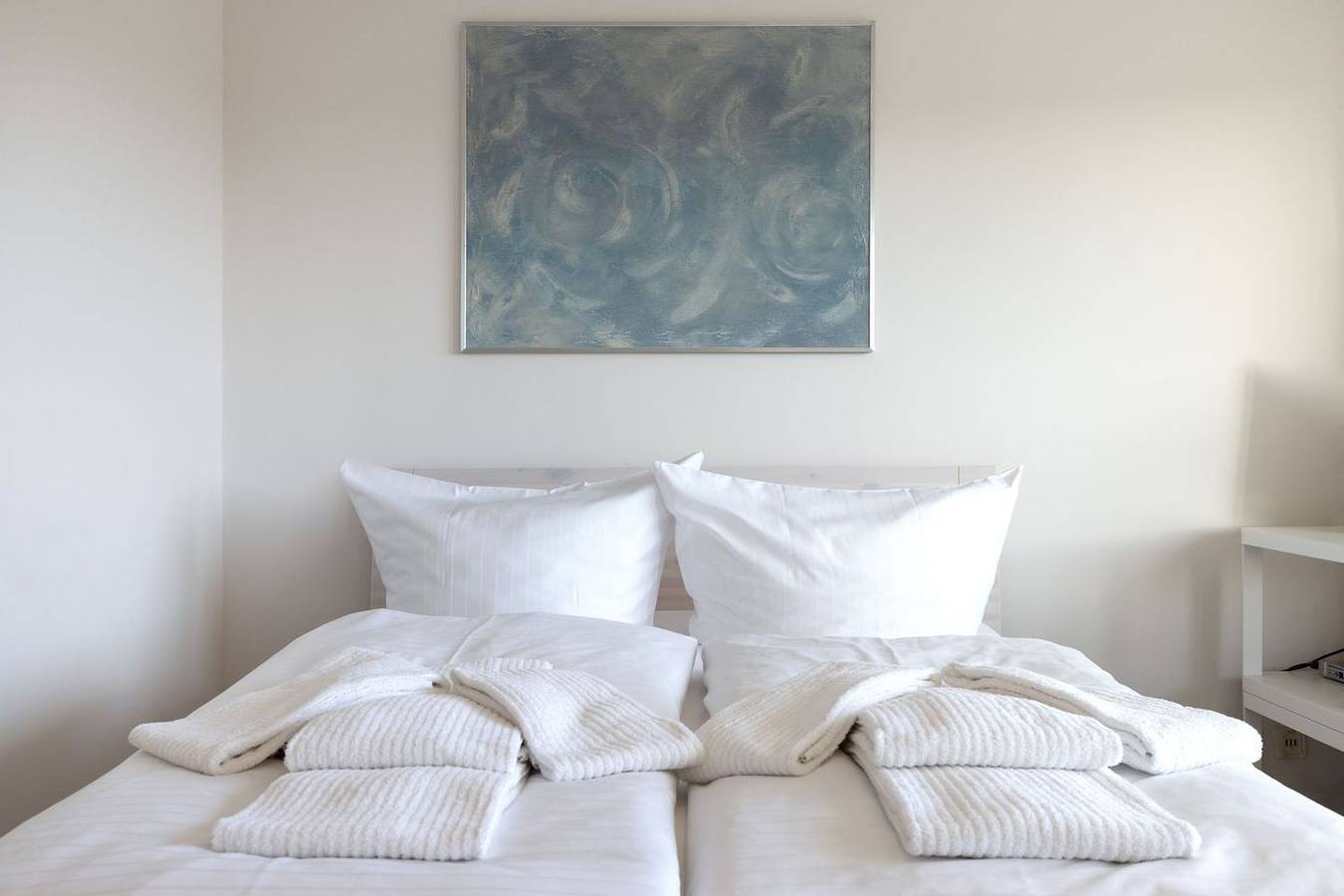 Ganze Wohnung, Modernes Ferienapartment auf Sylt mit Balkon, Aufzug und Parkplatz in List (Sylt), Sylt