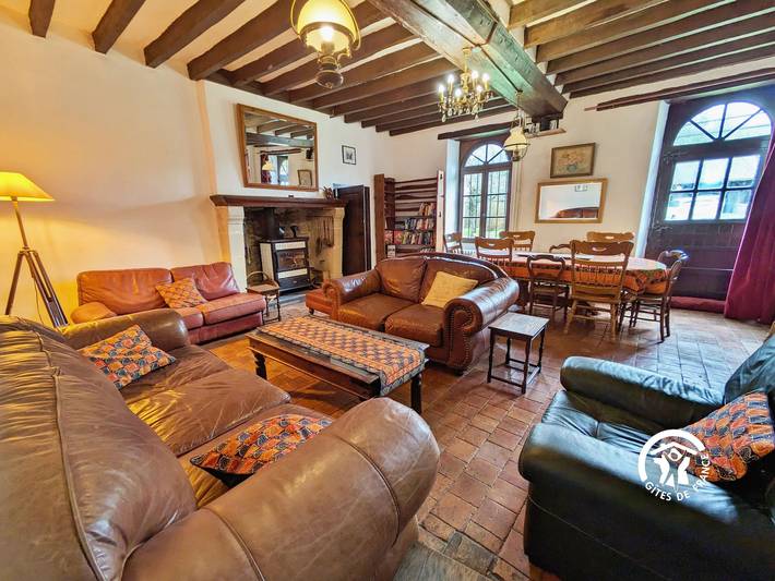 Gîte pour 11 personnes, avec Terrasse et Jardin dans Mayenne - 4