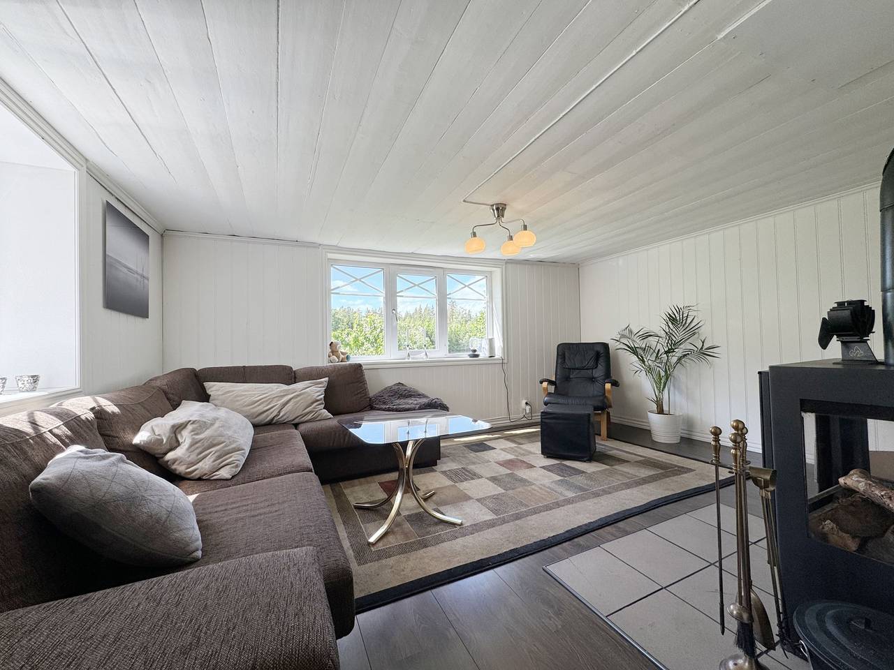 Hus för 7 Personer med trädgård in Vänern