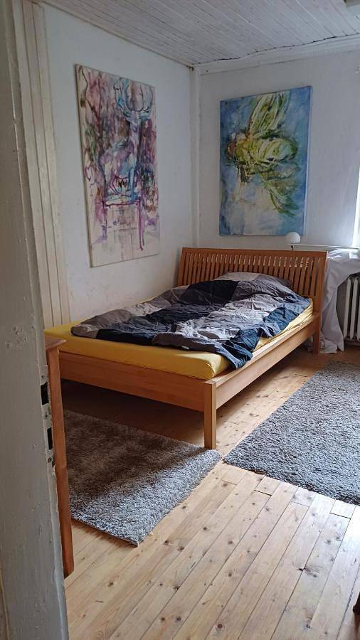 Ferienwohnung für 10 Personen, mit Terrasse und Garten sowie Sauna in Hürth - 2